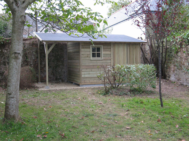 abri-de-jardin-bois-231x311+auvent231x152