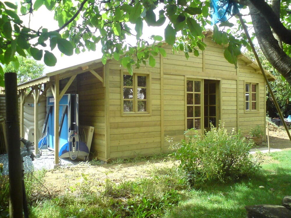 annexes de jardin avec bucher en bois trait 6m25x4m63
