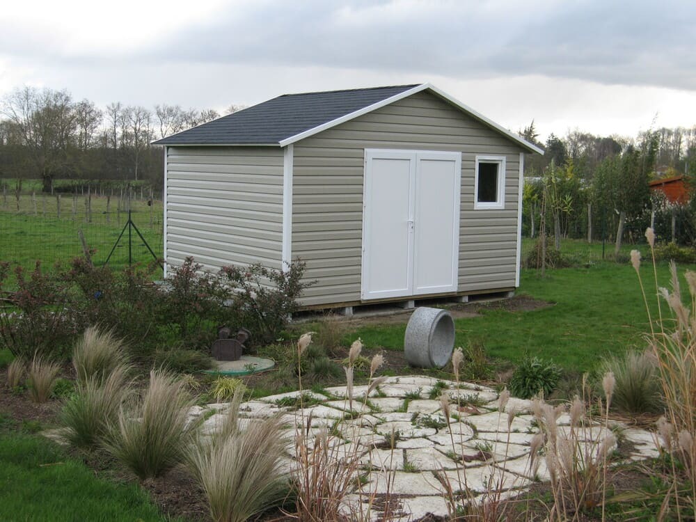 local de jardin vinyle 417x285 porte double (2)