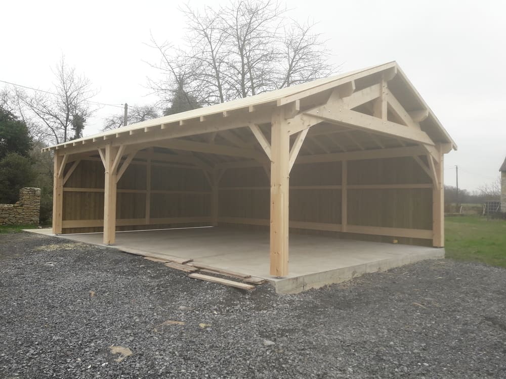 prau pour voitures 35m, charpente par tenons et mortaises 5m00x7m00