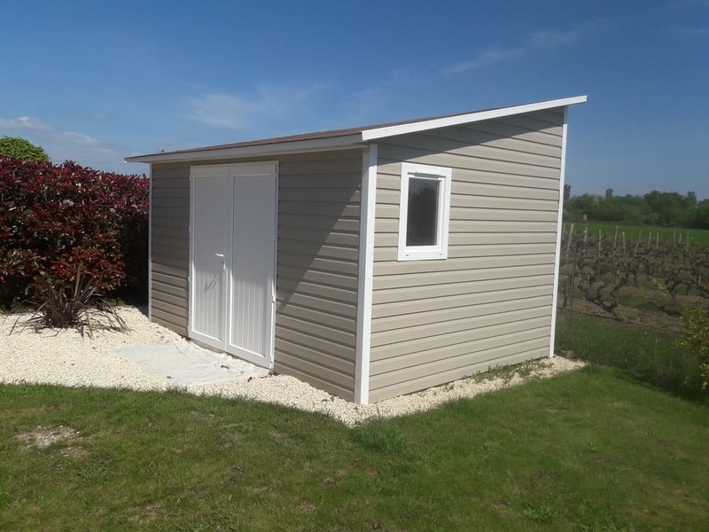 abri de jardin sans entretien 12m
