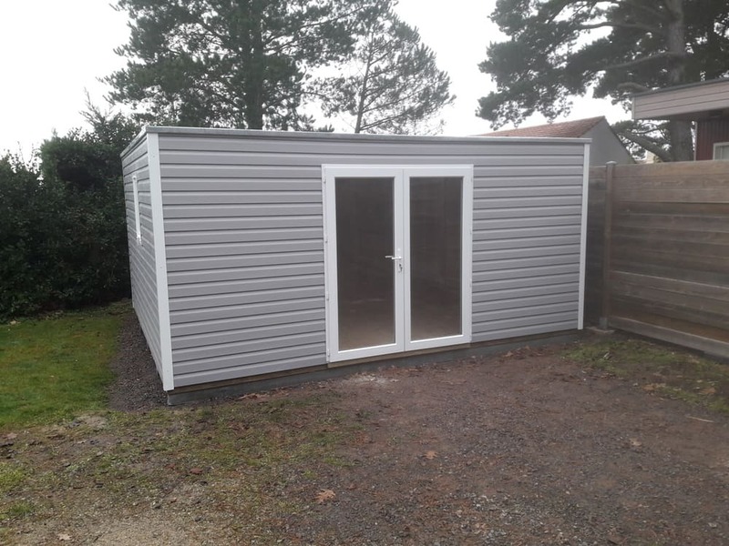 bureau de jardin bois et pvc 20m