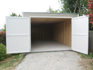 garage-moderne-sans-entretien-337x605